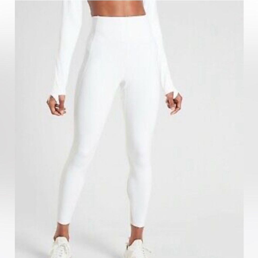 Athleta Stay Fly Reflective Snake 7/8 Tight